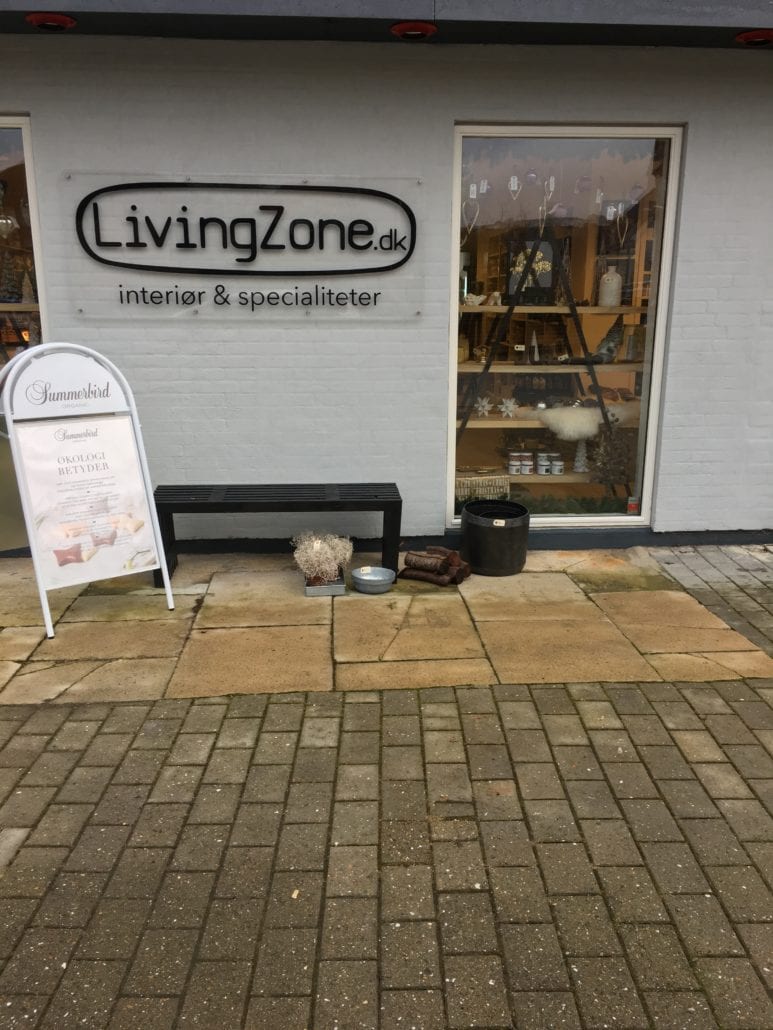 mangtforhandler_livingzone